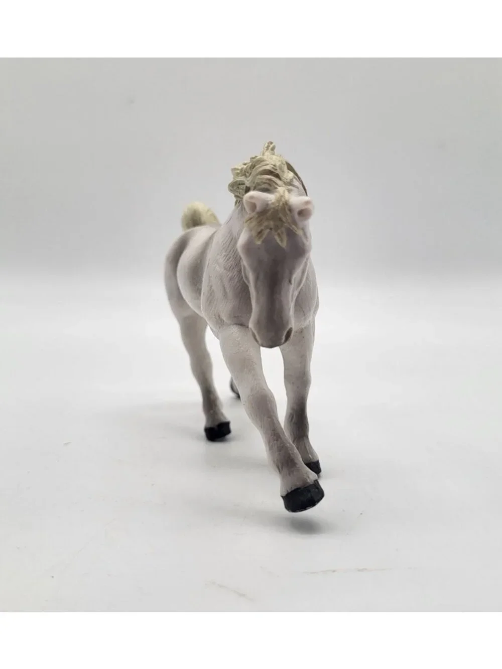 Blip Toys Galloping Mare White Horse Toy 2019 Animal Planet Figurine